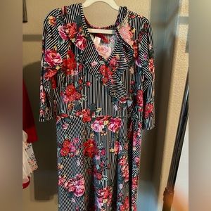 Youth flower dress size XL 14/16